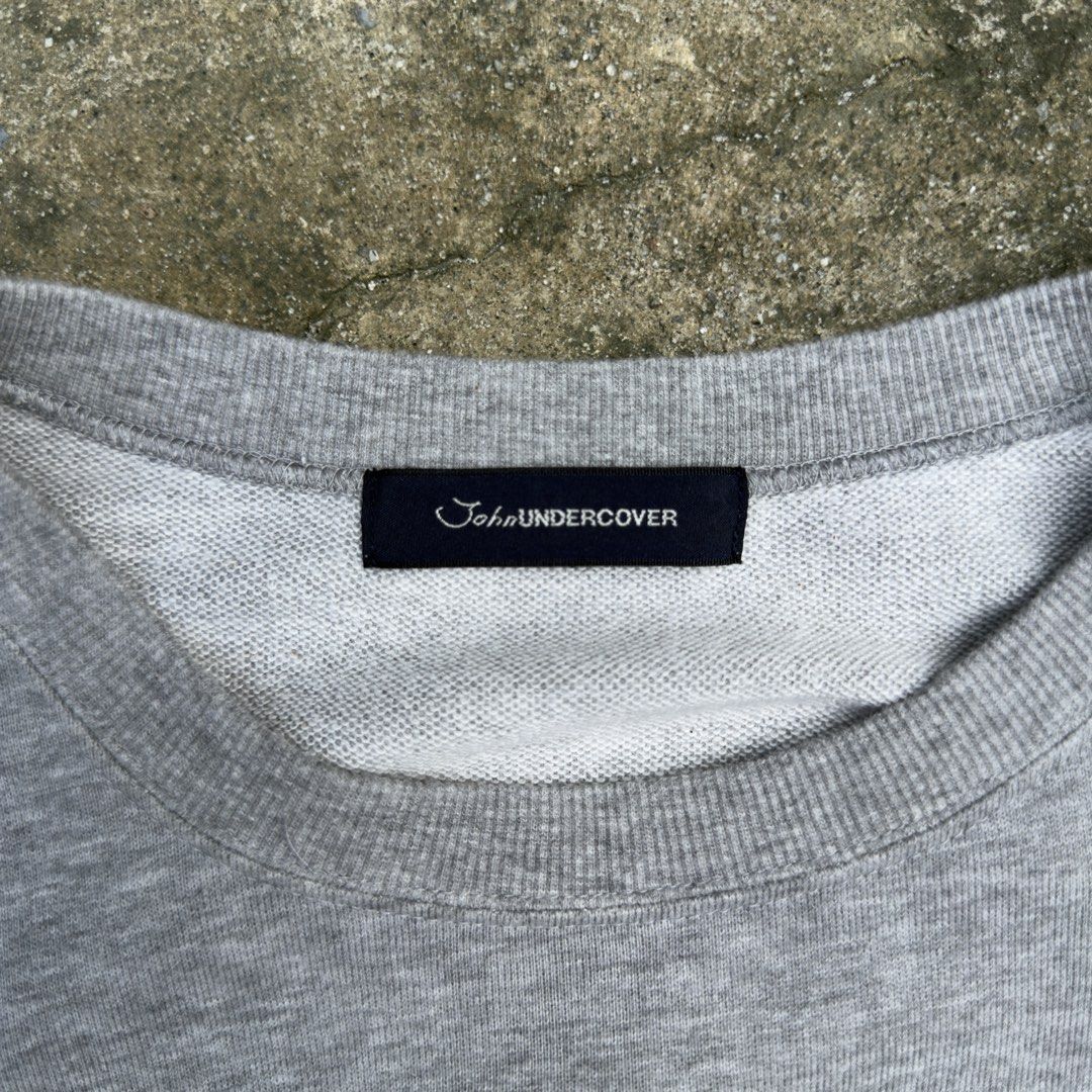 2017 AW JOHN UNDERCOVER CARGO POCKET DOCKING 7 SWEATSHIRT GRAY (Category: Coats, Jackets and Outerwear) located in Dinalupihan. Submitted by wearable_stuffz (Listing ID 1457772761, Image 3). Description: .