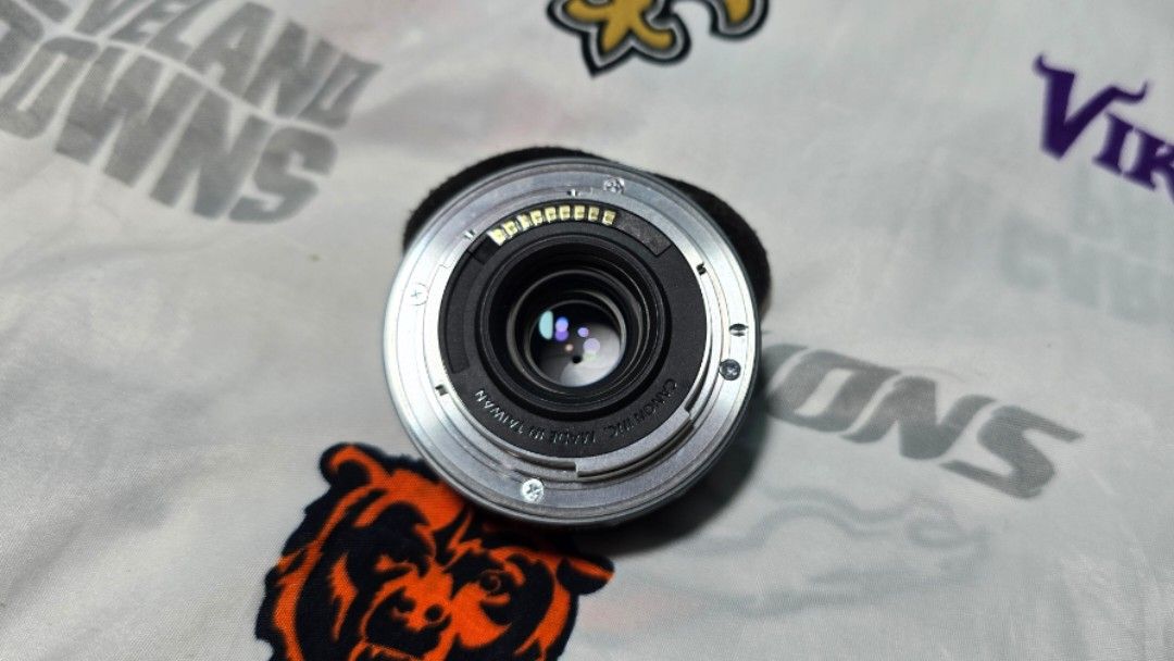 22mm Canon EF mount for Mirrorless camera (Category: Cameras) located in Hinigaran. Submitted by thrift_street_6106 (Listing ID 1457902377, Image 3). Description: canon 22mm pancake Lens. good as new gagamitin mo nlng..