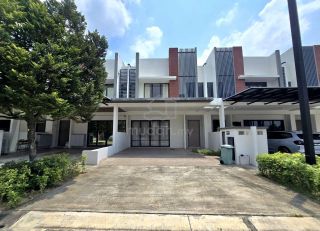 (Category: ) located in . Submitted by mudah1594556 (Listing ID 1456410046, Image 1). Description: .