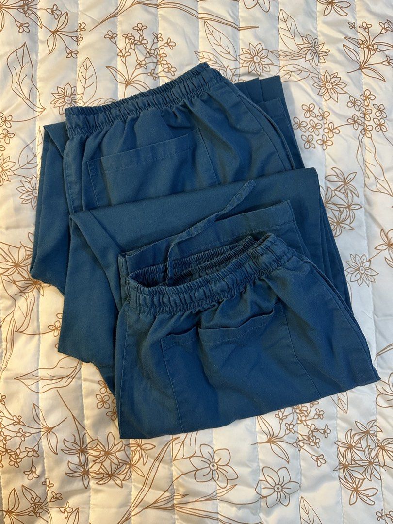 2 Unisex Scrubs Pants XL (Category: Other Bottoms) located in Pasay City. Submitted by behua (Listing ID 1457787414, Image 1). Description: No issues Decluttering No meet up.