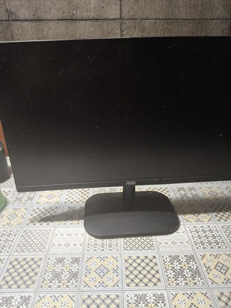 2x AOC Computer Monitors (Category: Monitor Screens) located in Manila. Submitted by fhsuaoqueyuu (Listing ID 1457792061, Image 3). Description: - Two AOC computer monitors included - Color: Black - Comes with stands - Connectivity: VGA ports - Ideal for dual screen setups or as replacement monitors - Sold as a pair.
