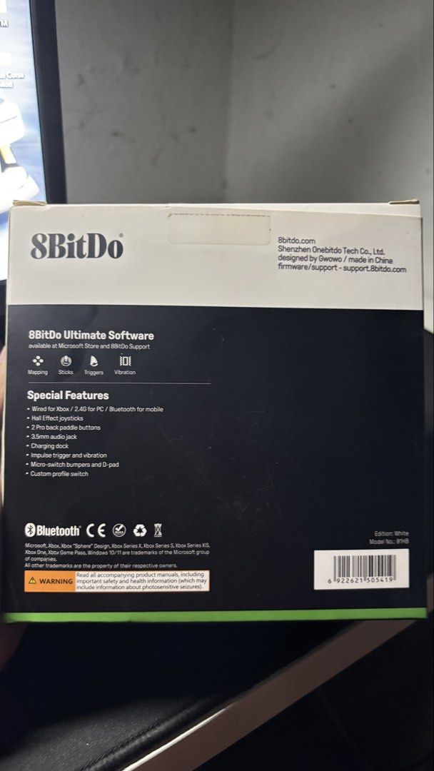 8BitDo Ultimate 3-mode Controller (Category: Controllers) located in Skudai. Submitted by mankim67 (Listing ID 1457882813, Image 2). Description: Bought it but never got around to using it, so letting it go to someone who will actually use can connect to any device you got ,suitable for fps like cod or siege, price can nego RTS: i prefer playstation layout.