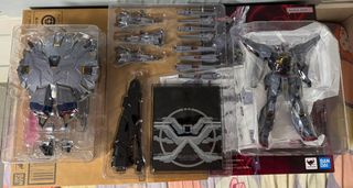 （分類：）位於 。 由 echeung2781 提交（商品編號 1457833129，圖片 1）。簡介： 。