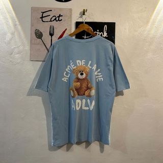 (Category: ) located in . Submitted by streetwearandluxph (Listing ID 1457895453, Image 1). Description: .