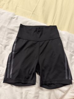 (Category: ) located in . Submitted by urthriftshop (Listing ID 1457809657, Image 1). Description: .