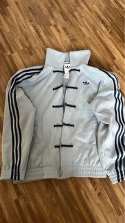 (Category: ) located in . Submitted by blhjwears (Listing ID 1457805504, Image 1). Description: .