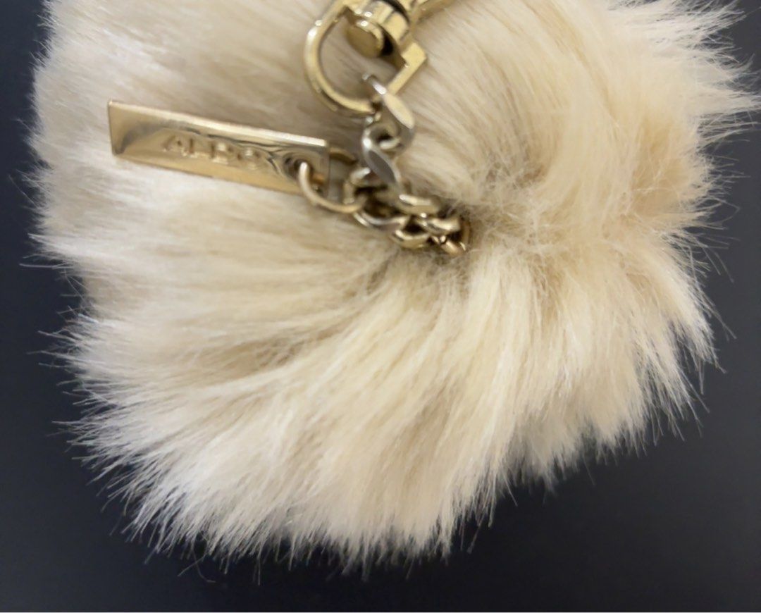 Aldo Bag Charm Fur Keychain Original (Category: Other Accessories) located in Mandaue City. Submitted by Currentcrs (Listing ID 1457895396, Image 2). Description: .