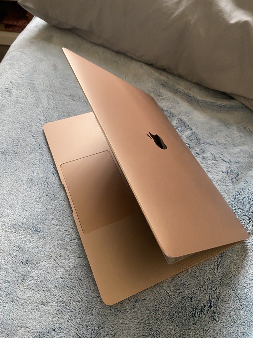Apple MacBook Air Rose Gold (Category: Laptops & Notebooks) located in Antipolo. Submitted by ms.reese (Listing ID 1457864637, Image 2). Description: Rose gold MacBook Air 16 GB/ 1TB SSD / 8 -core CPU 13in with M1 chip With box and charger included Issue: 1 chipped on 1 side at the bottom. See photo Rfs: i am not really using it. .