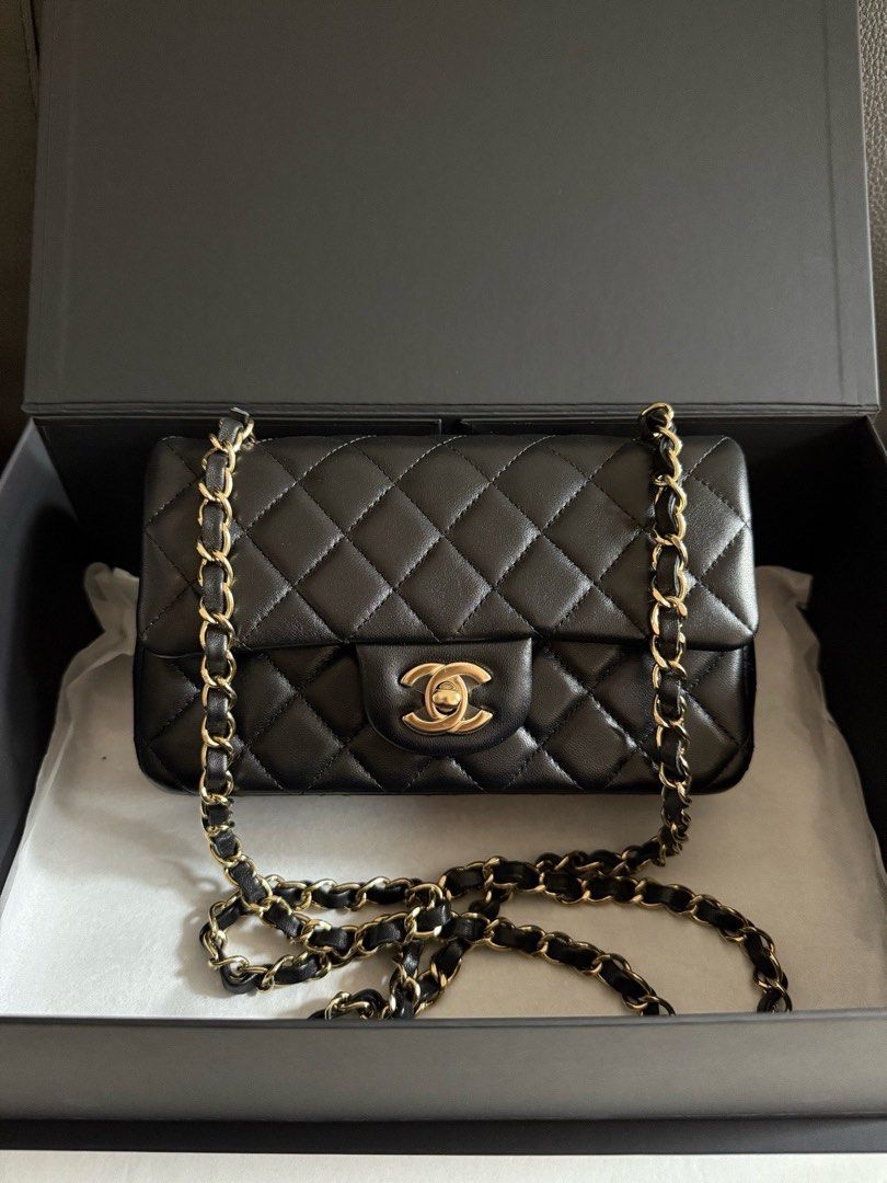 Authentic Chanel Mini Rectangular (Category: Bags & Wallets) located in Subang Jaya. Submitted by luxurysir (Listing ID 1457726003, Image 1). Description: Authentic Chanel Mini Rectangular in Black Lambskin GHW - microchip ✅Contact +0127849171 for more info.