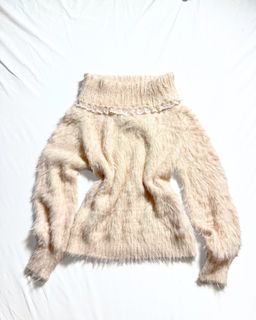 (Category: ) located in . Submitted by twilight4u_thrift (Listing ID 1457710655, Image 1). Description: .