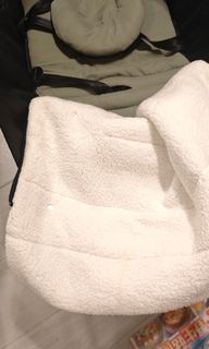 （分類：）位於 。 由 beeeeestore_ 提交（商品編號 1457791826，圖片 1）。簡介： 。