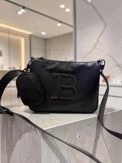 (Category: ) located in . Submitted by miqboutique (Listing ID 1457735332, Image 1). Description: .