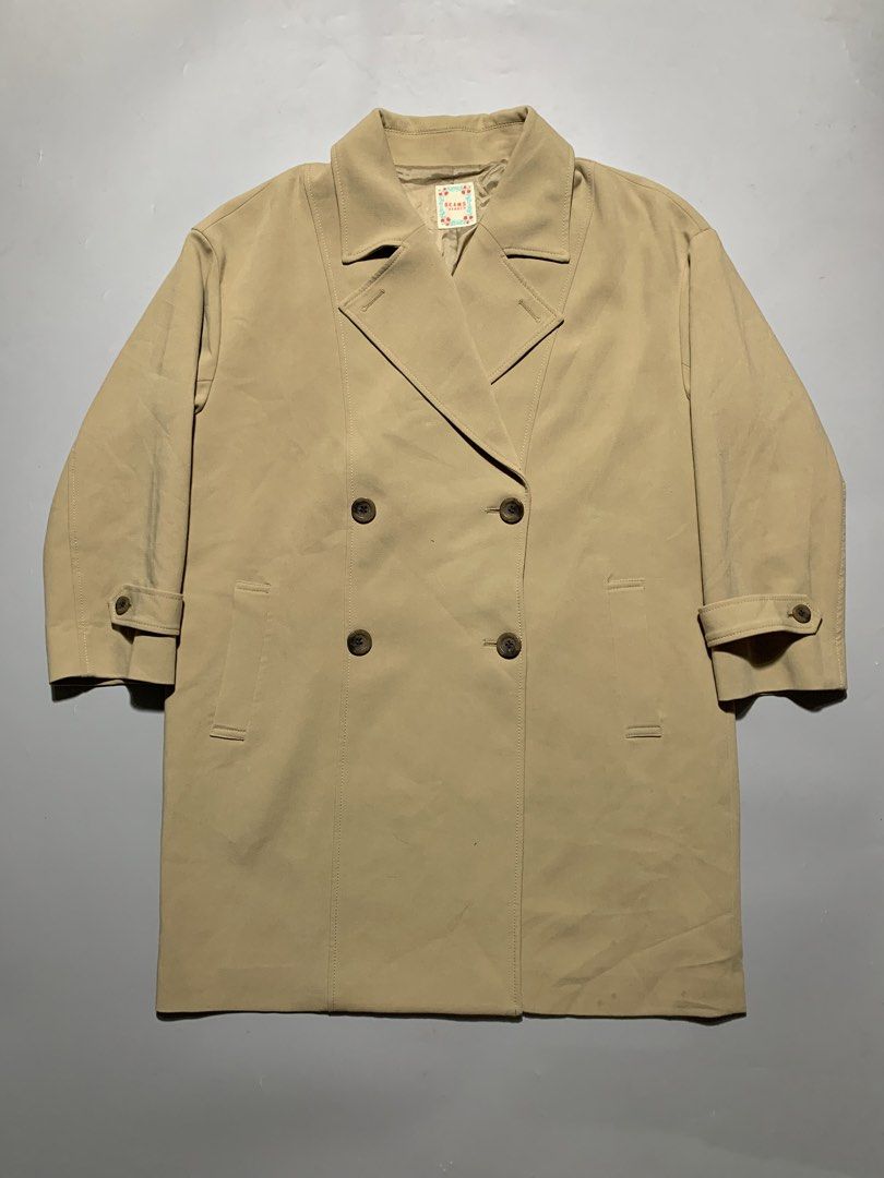 BEAM HEART BIG SILHOUETTE TRENCH (Category: Coats, Jackets and Outerwear) located in Taguig. Submitted by thehookv1 (Listing ID 1457808509, Image 3). Description: BEAM HEART BIG SILHOUETTE TRENCH FREE SIZE EXCELLENT CONDITION AUTHENTIC TAGUIG DME .