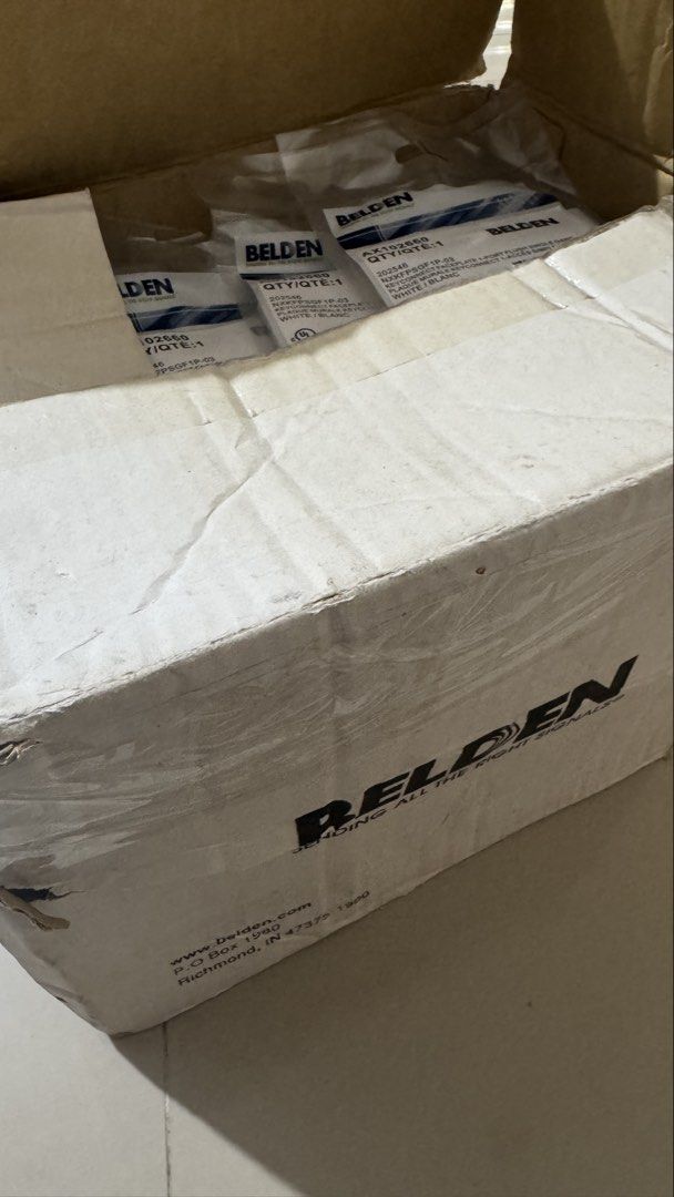 Belden Simplex Faceplate (Category: Electrical, Adaptors & Sockets) located in Quezon City. Submitted by pedxing101 (Listing ID 1457771847, Image 2). Description: - Brand new Belden AX102660 Simplex Faceplate - Color: White - Quantity: 1 per pack - Each jack is individually sealed in plastic - Original Belden branded box - 50 pcs available RFS: excess units.