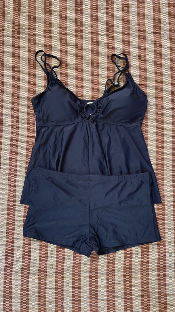 Black Tankini Swimsuit with Shorts (Category: Bikinis & Swimsuits) located in Davao. Submitted by chachaaarm (Listing ID 1457802671, Image 2). Description: Shein Black Tankini Swimsuit with Shorts. Size XXL. Adjustable straps, ring detail. Includes boy shorts. Comfortable and stylish..