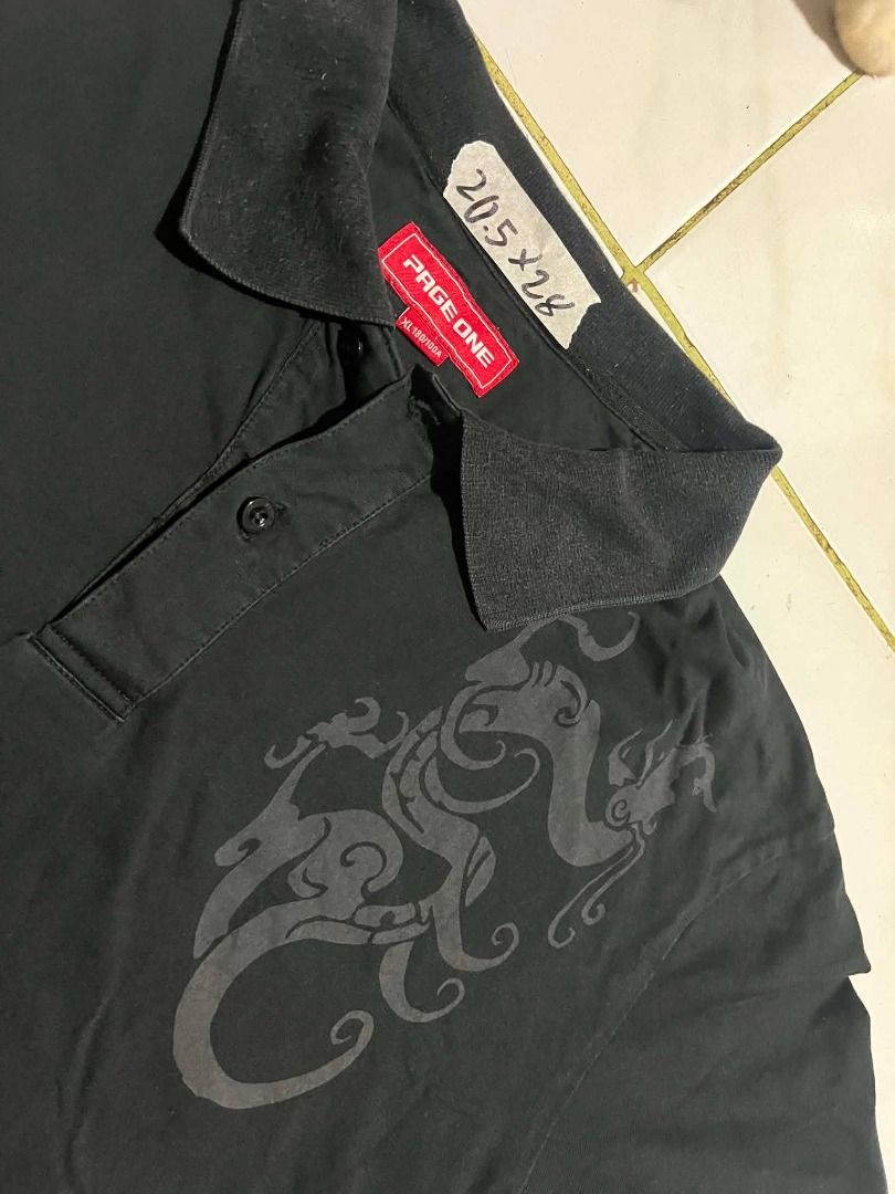 (SOLD) Black Y2k PageOne Polo shirt (Category: Tshirts & Polo Shirts ) located in Rizal. Submitted by jhaydurden (Listing ID 1457827069, Image 2). Description: m-L W: 20.5 L: 28 check my other listings for more items All Items are either off/authentic All items are either preloved/thrifted All issues are included in the picture Manage your expectations ship via j&t/lalamove/can do meet if near (dm for more questions).