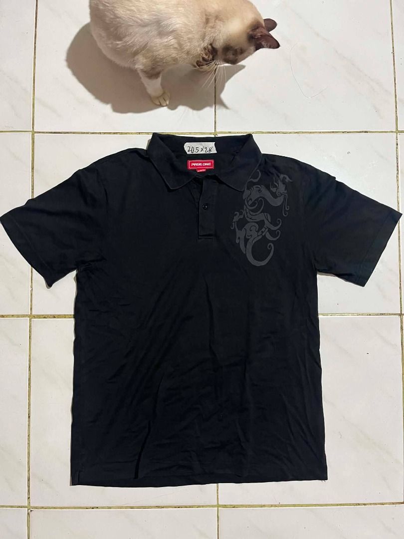 (SOLD) Black Y2k PageOne Polo shirt (Category: Tshirts & Polo Shirts ) located in Rizal. Submitted by jhaydurden (Listing ID 1457827069, Image 1). Description: m-L W: 20.5 L: 28 check my other listings for more items All Items are either off/authentic All items are either preloved/thrifted All issues are included in the picture Manage your expectations ship via j&t/lalamove/can do meet if near (dm for more questions).