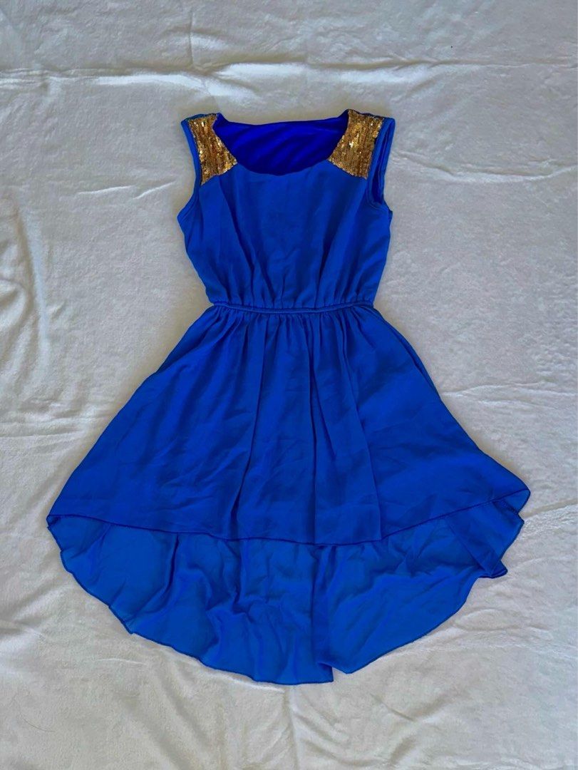 blue dress (Category: Dresses) located in Las Pinas. Submitted by cccurations (Listing ID 1457870704, Image 1). Description: 🔖 blue dress 🪡 length: 26.5” front/34” back 🪡 shoulder to pit: 8” 🪡 bust: 34” 🪡 waist: 20” (garterzied/strechable!) 🪡 garterized/strechable waist 🪡 gold sequins detail 🪡 double lined 🪡 flaw/s: minimal missing sequins 🔖 ₱150 🔖 comment “mine” to get the item! 🔖 comment “next” if you’re willing to get the item when