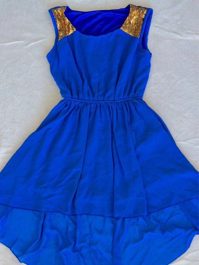 blue dress (Category: Dresses) located in Las Pinas. Submitted by cccurations (Listing ID 1457870704, Image 2). Description: 🔖 blue dress 🪡 length: 26.5” front/34” back 🪡 shoulder to pit: 8” 🪡 bust: 34” 🪡 waist: 20” (garterzied/strechable!) 🪡 garterized/strechable waist 🪡 gold sequins detail 🪡 double lined 🪡 flaw/s: minimal missing sequins 🔖 ₱150 🔖 comment “mine” to get the item! 🔖 comment “next” if you’re willing to get the item when