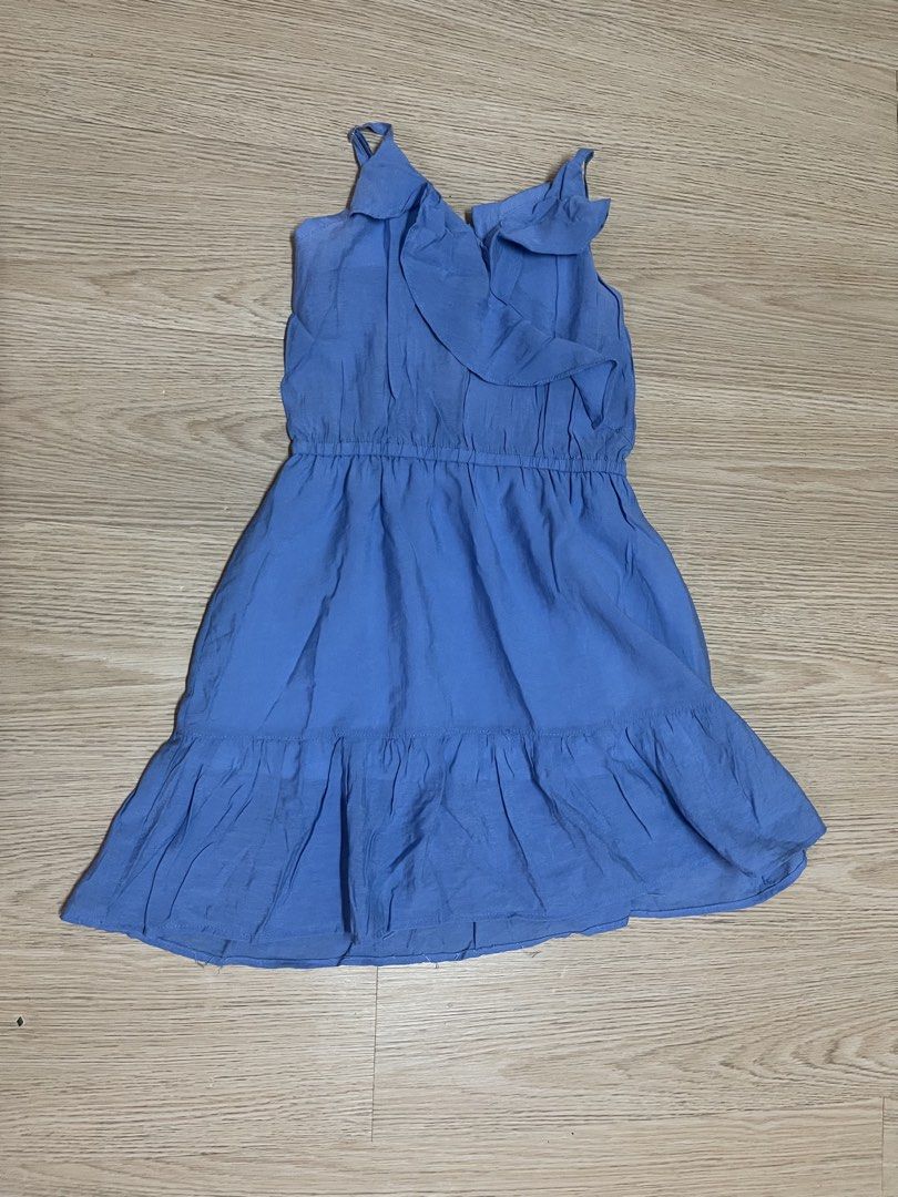 Blue Dress for Girls (Category: Babies & Kids Fashion) located in Bulacan. Submitted by prefinds (Listing ID 1457768338, Image 2). Description: Blue Dress Size: 5 to 6yrs Condition: 10/10.