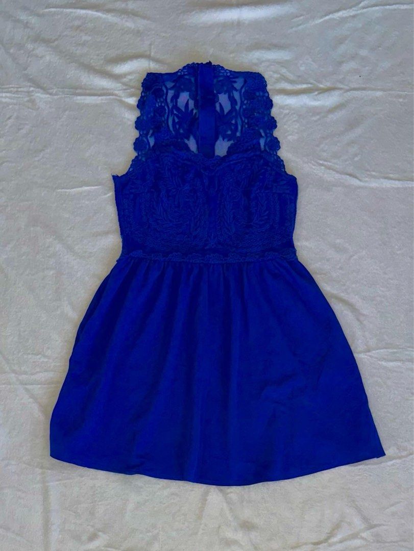 blue lacey dress (Category: Dresses) located in Las Pinas. Submitted by cccurations (Listing ID 1457869640, Image 1). Description: 🔖 blue lacey dress 🪡 length: 31” 🪡 shoulder to pit: 9.5” 🪡 bust: 28” 🪡 waist: 25” 🪡 zipper on the back! 🪡 laced on the bust area 🪡 such a pretty blue dress! 🪡 flaw/s: few marks/stains on the back 🔖 ₱300 🔖 comment “mine” to get the item! 🔖 comment “next” if you’re willing to get the item when the first mine