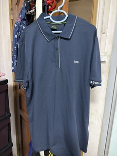 (Category: ) located in . Submitted by wardrobeclearout_sg (Listing ID 1457859242, Image 1). Description: .