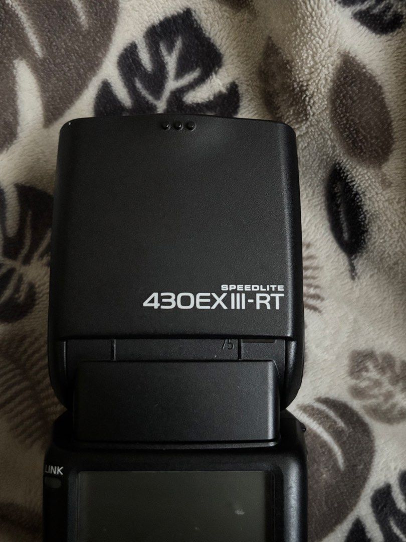 Canon Speedlite 430EX III-RT (Category: Flashes) located in Bulacan. Submitted by vckssn (Listing ID 1457740688, Image 3). Description: all working/mint condition bag included negotiable for sure buyer rfs: sony user.