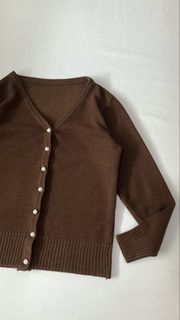 (Category: ) located in . Submitted by buenothrift_ (Listing ID 1457803463, Image 1). Description: .