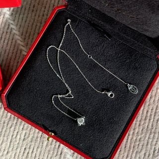 （分類：）位於 。 由 eluse_luxury 提交（商品編號 1457728617，圖片 1）。簡介： 。