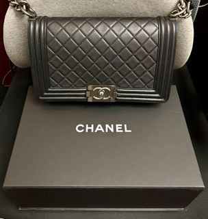 （分類：）位於 。 由 kateluxury 提交（商品編號 1457781939，圖片 1）。簡介： 。