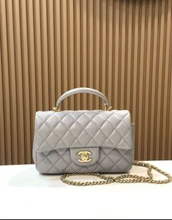 (Category: ) located in . Submitted by harukiboutique (Listing ID 1457790050, Image 1). Description: .