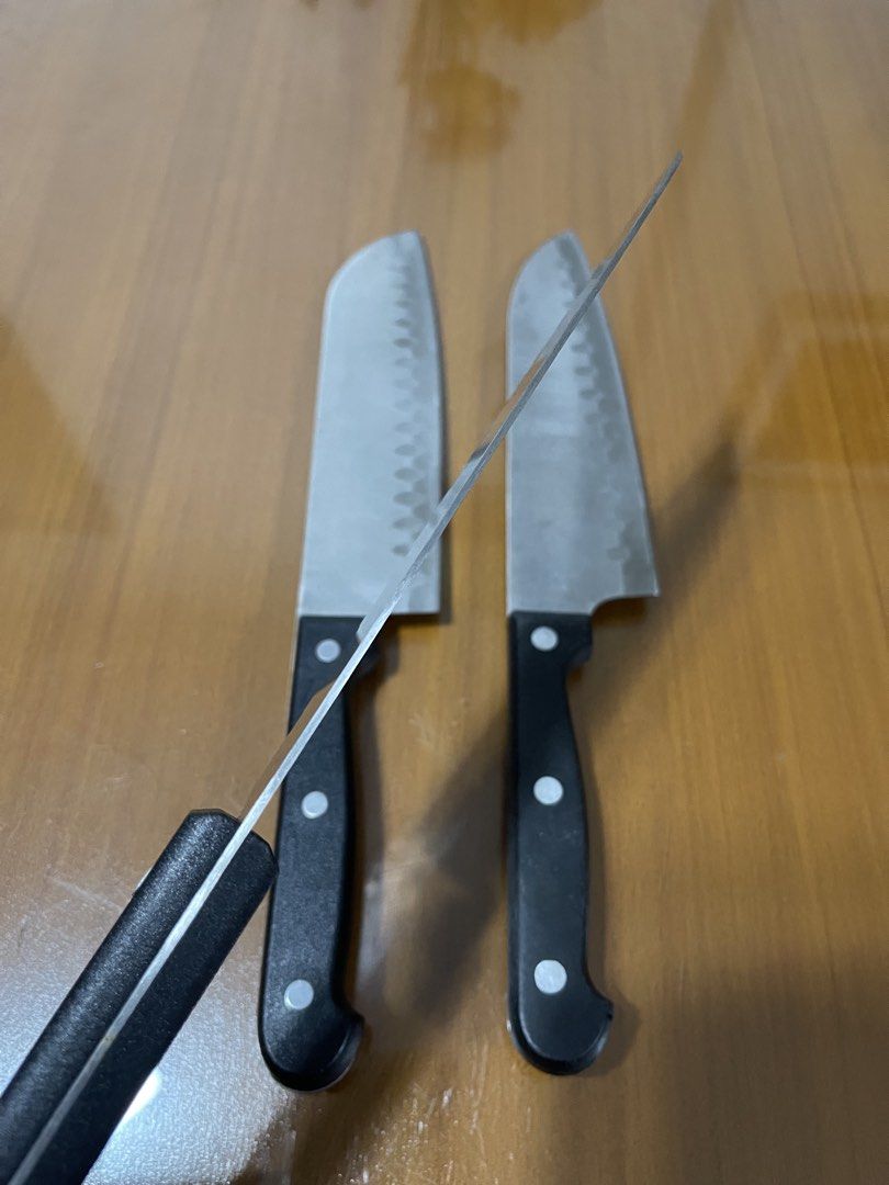 Chefs knife set (Category: Knives & Chopping Boards) located in Quezon City. Submitted by doublelkitchenware (Listing ID 1457822465, Image 3). Description: Chefs knife set All 30cm long Altenbach Moncross of switzerland Elo Minimal sign of usage Pick up or shipping via lalamove Provincial 🚚j&t Novaliches Qc .