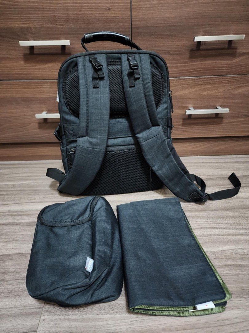 Chicco parent baby diaper bag (Category: Backpacks) located in Manila. Submitted by kristielyntan (Listing ID 1457723962, Image 2). Description: - Practical and easy-to-use backpack - Comes with a smaller pouch and a foldable mat - Great for travel or daily use - Plenty of space inside - Padded straps for comfort - Dark grey/black color.