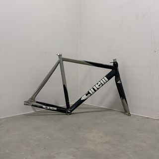 (Category: ) located in . Submitted by tianbikes.sg (Listing ID 1457838150, Image 1). Description: .