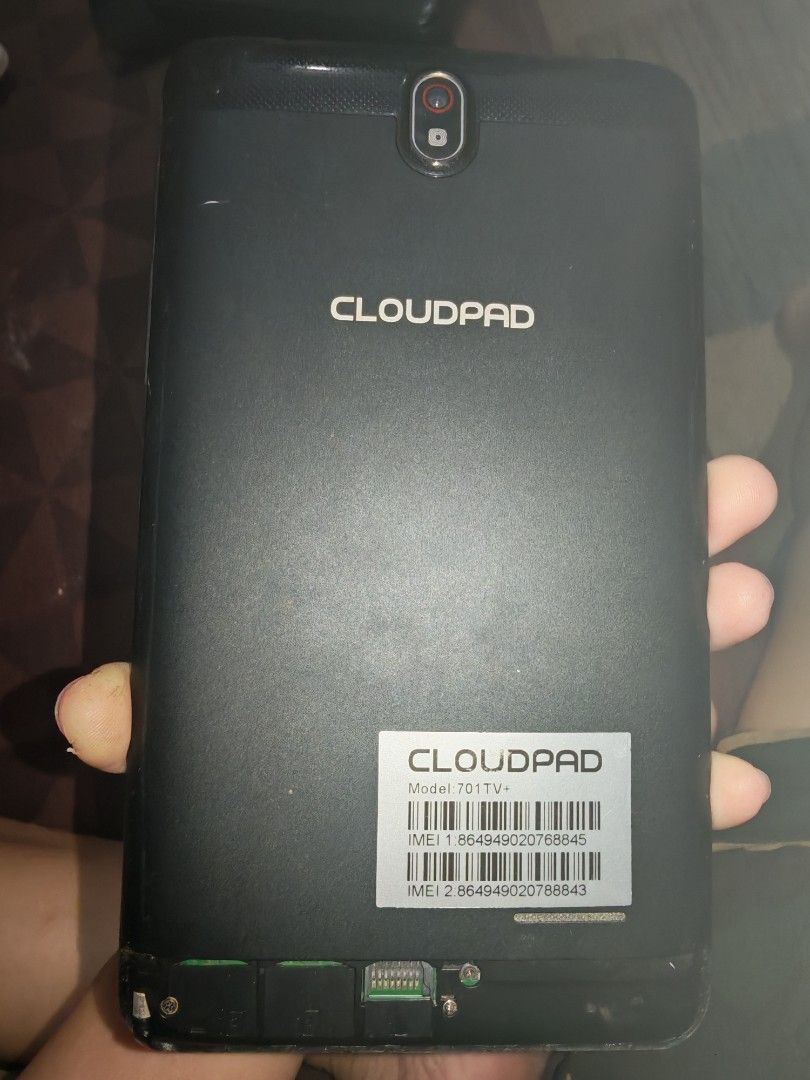 Cloudpad TV Tablet (Category: Android) located in Pasig City. Submitted by cahrllene (Listing ID 1457734532, Image 2). Description: with TV, RADIO pwede din lagyan ng sim pang text or call, pang scroll, search, listen to music. Expect nga lang na hindi na ganun kabilis. Nakatambak nalang sa bahay, wala nadin gumagamit.