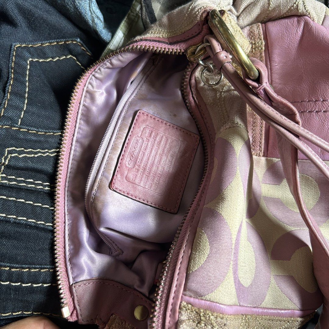 Coach Patchwork Signature y2k Hobo Bag Pink (Category: Luxury Bags & Wallets) located in Davao. Submitted by read_my_abouts (Listing ID 1457743153, Image 2). Description: -Cute Coach hobo bag - Pink patchwork design with signature 'C' pattern - Leather strap and trim - Zipper closure - Interior zip pocket and Coach tag - Minor marks inside lining - with flaw, in pics provided.