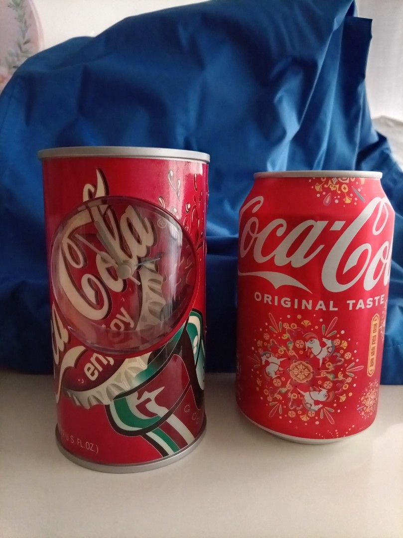 Coca Cola Can Clock （分類：復古收藏品）位於 Hong Kong。 由 yolies 提交（商品編號 1457745812，圖片 4）。簡介： Vintage Item for Coca Cola Collectors Actually Item kept as collection and never used. Battery operated. Condition is good and clock still works. 。