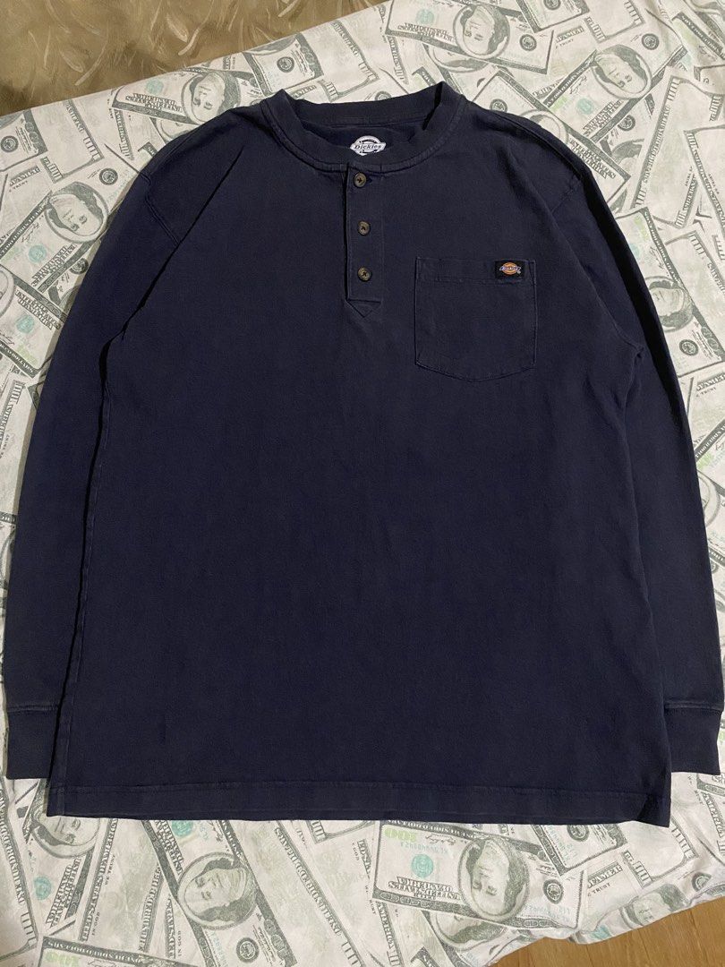 Dickies - Henley Long Sleeve (Authentic) (Category: Tshirts & Polo Shirts ) located in Paranaque City. Submitted by haslem (Listing ID 1457867009, Image 1). Description: W: 21 L: 28 ISSUE: pinhole at the bottom back.