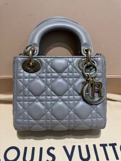 （分類：）位於 。 由 luxury.pp 提交（商品編號 1457761419，圖片 1）。簡介： 。