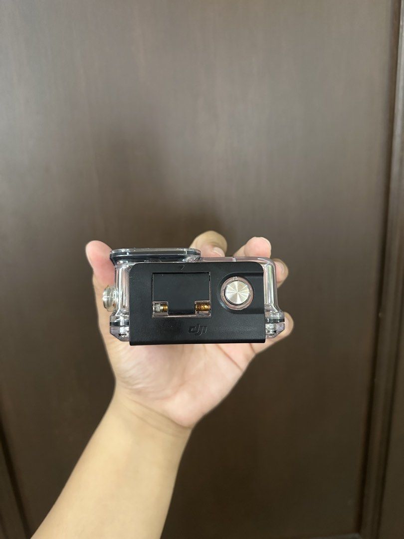 DJI Osmo Action 5, 4, 3 Waterproof Underwater Diving Case - ORIGINAL (Category: Camera Bags & Carriers) located in Antipolo. Submitted by imaudi5k (Listing ID 1457761335, Image 3). Description: • With FREE Anti-Fog Inserts! • Waterproof protection up to 60M • Lightly used with minor rusting on hinge, but still closes/opens as normal •Bought from DJI Store in 2025.