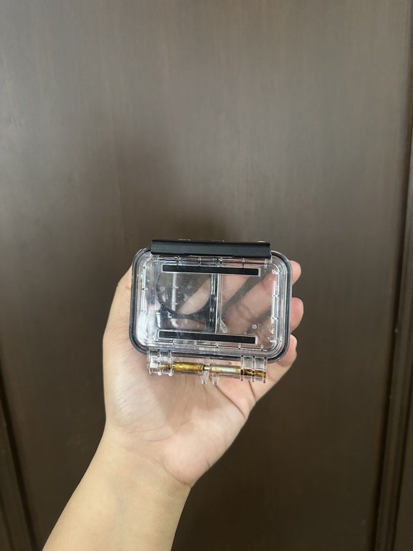 DJI Osmo Action 5, 4, 3 Waterproof Underwater Diving Case - ORIGINAL (Category: Camera Bags & Carriers) located in Antipolo. Submitted by imaudi5k (Listing ID 1457761335, Image 2). Description: • With FREE Anti-Fog Inserts! • Waterproof protection up to 60M • Lightly used with minor rusting on hinge, but still closes/opens as normal •Bought from DJI Store in 2025.