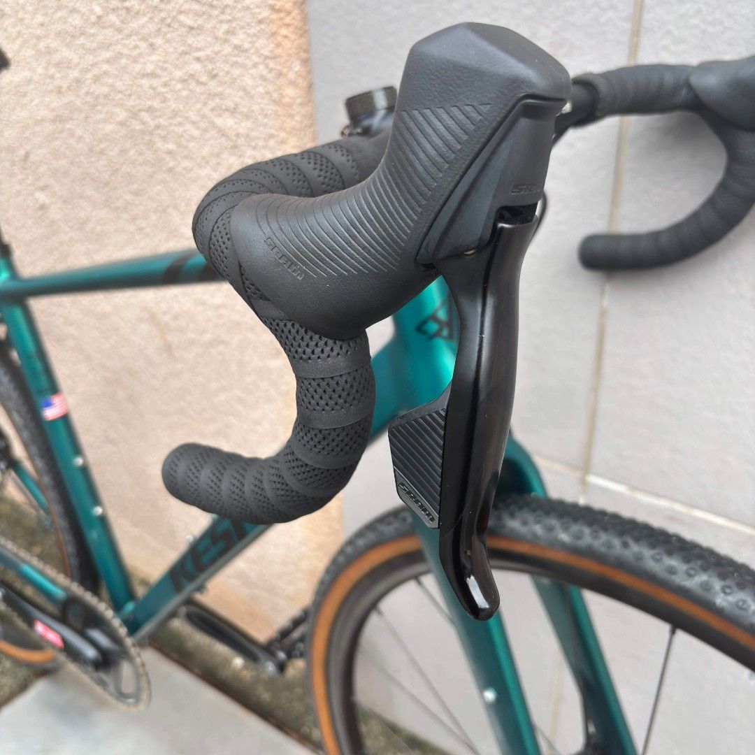 Electronic gravel bike (Category: Bicycles) located in Cavite. Submitted by dylanmedal40770 (Listing ID 1457887557, Image 2). Description: FRAMESET Size 48 large Frame: Kespor GSX 2.0 Alloy Gravel Frame Fork: Kespor Carbon Fork GROUPSET Shifters: SRAM Rival eTap AXS Rear Derailleur: SRAM Rival XPLR eTap AXS Crankset: SRAM Rival 40 teeth sync chainring Cassette: SRAM XPLR (10/44) 12-Speed Chain: SRAM CRESCENT MOON CHAIN Brakes: SRAM Rival Hydrauli