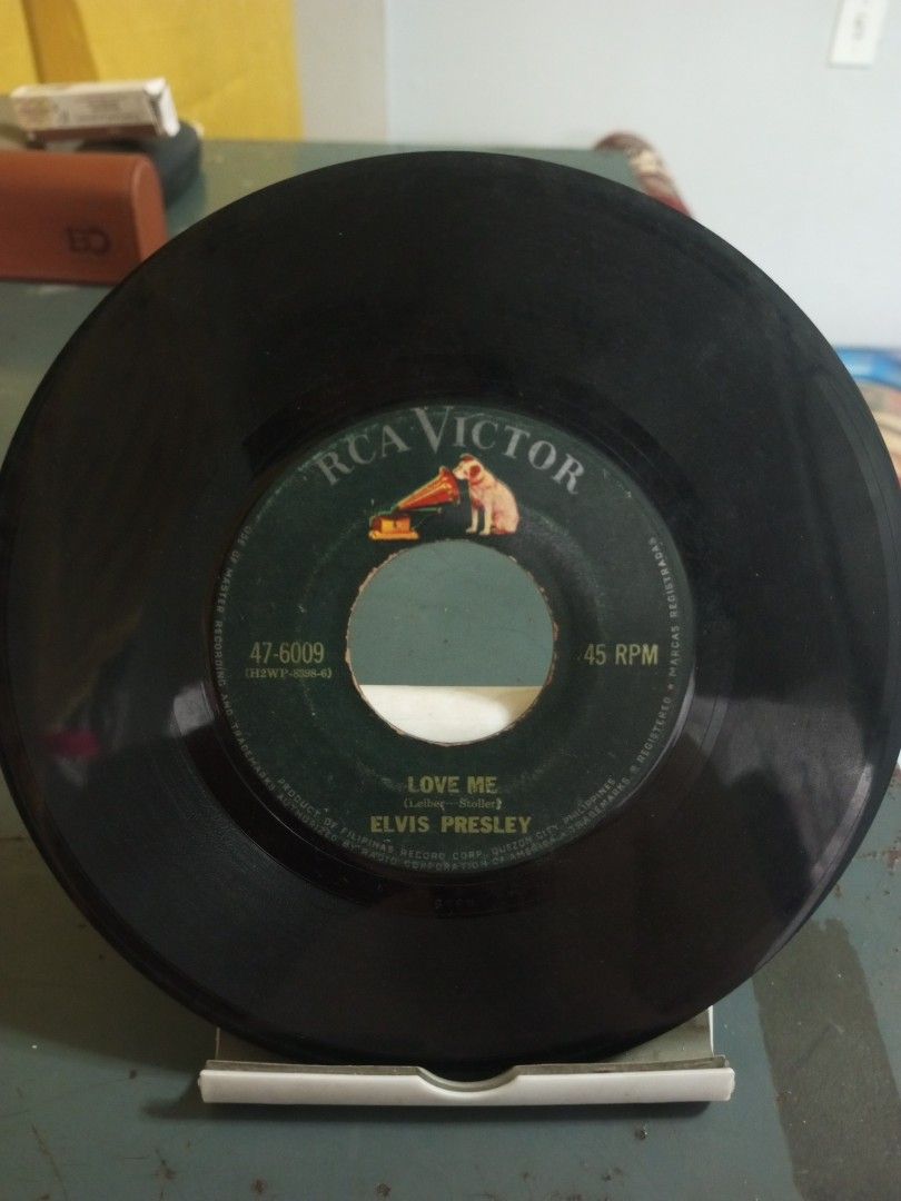 elvis-presley-45-rpm-vinyl-record-don-t-be-cruel-love-me-hobbies