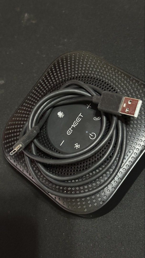EMEET OfficeCore M0 Plus AI Algorithm Wireless Speakerphone (Category: Soundbars, Speakers & Amplifiers) located in Cabanatuan. Submitted by dagsunod (Listing ID 1457783541, Image 1). Description: - EMEET OfficeCore M0 Plus Speakerphone - Exclusive AI Algorithm Voice Pickup for clear conversations - 4 Uni-Array microphones for 360° voice pickup - Advanced Noise Reduction and Echo Cancellation - Multiple Connecting Methods for versatility - Univer