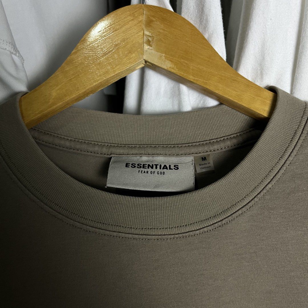 ESSENTIALS (Category: Tshirts & Polo Shirts ) located in Daet. Submitted by wearthriftingcloth. (Listing ID 1457856714, Image 3). Description: Size: L-XL Measurement: W21xL26 Issue(s):MINIMAL OIL STAIN Condition: 9.5/10 Color rate: 9.5/10.