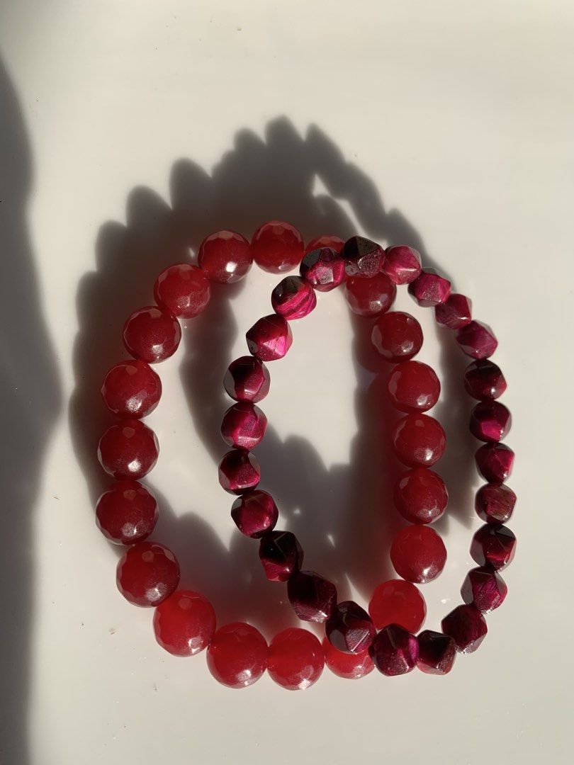 faceted natural ruby agate and tigers eye combo 16-18cm (Category: Bracelets) located in Angeles City. Submitted by aaajaaaded (Listing ID 1457901117, Image 2). Description: payment first via g plus sf sale FIRM PRICE VERY NICE WHEN WORN SUPERB COLOR❤️ hk sourced sold as set.