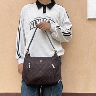 (Category: ) located in . Submitted by sf11store (Listing ID 1457795909, Image 1). Description: .