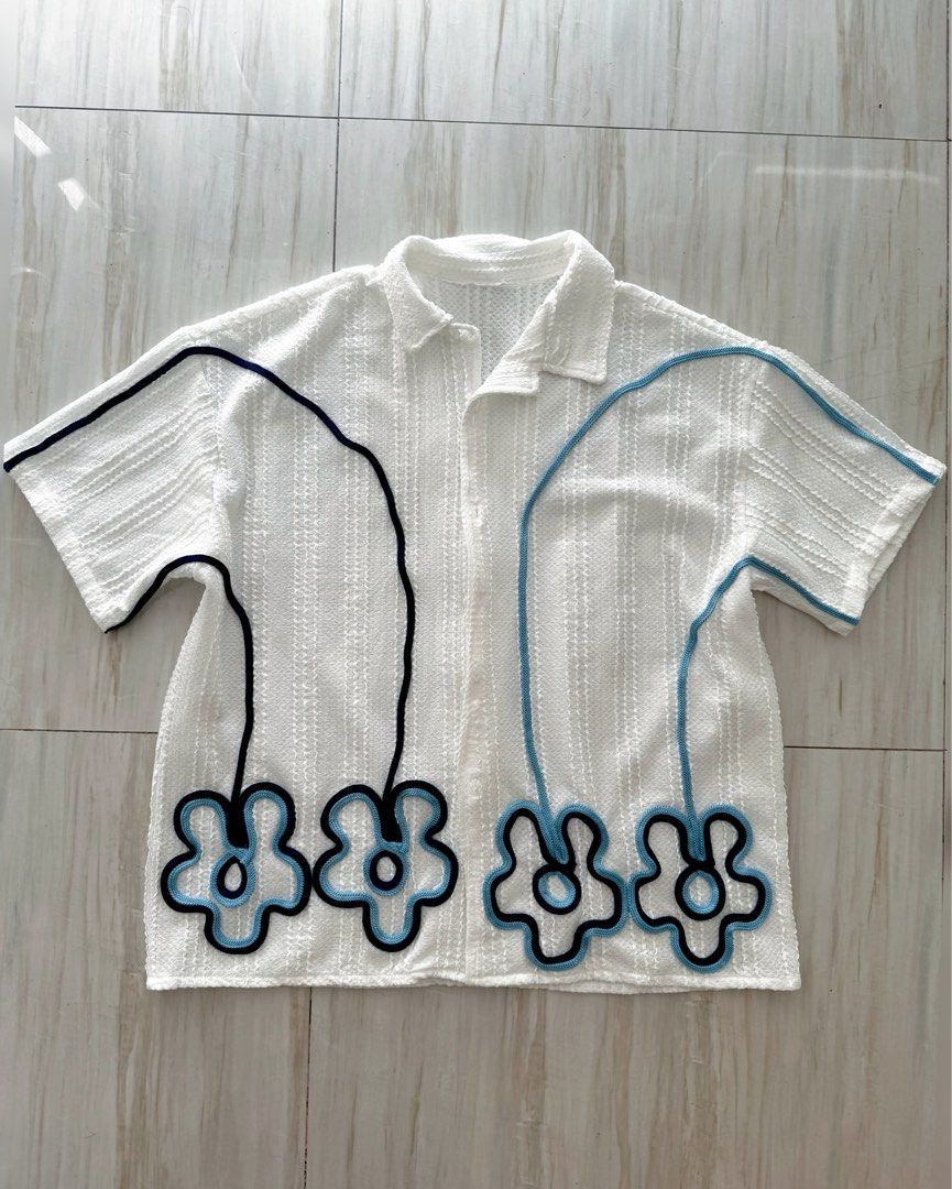 Aesthetic Polo Outfit (Category: Tshirts & Polo Shirts ) located in Mandaluyong City. Submitted by rxstudio (Listing ID 1457740975, Image 1). Description: Cozy Aesthetic Polo Outfit | Unisex Size: XL Dimes: 25 x 26 Condition: No Issue ₱1200 + SF Pick-up/Meet-up: Mandaluyong, Highway Hills (recommended to avoid scams) Delivery: Available via Lalamove (Shipping fee to be shouldered by the buyer).