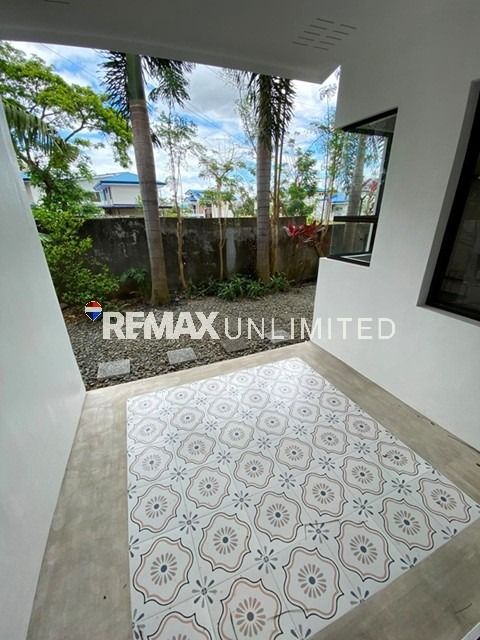 For Sale Avida Parkway Settings Nuvali (Category: House & Lot) located in Makati City. Submitted by REMAXUNLIMITEDPH (Listing ID 1457717812, Image 2). Description: FOR SALE AVIDA PARKWAY SETTINGS NUVALI Newly Renovated Property with modern minimalist finish and big garden Corner Lot Property Facing Morning Sun Good ventilation Lot Area 215 sq. m. Floor area - 180 sq. m. 5 bedrooms / 3 Toilet and bath ( Ground Floor : 2 bedroom rooms, 2 toilet and