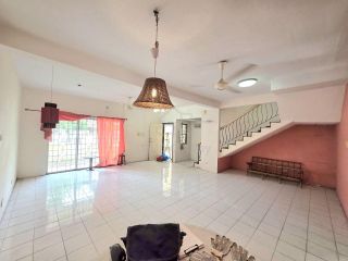 (Category: ) located in . Submitted by mudah1594556 (Listing ID 1456045057, Image 1). Description: .